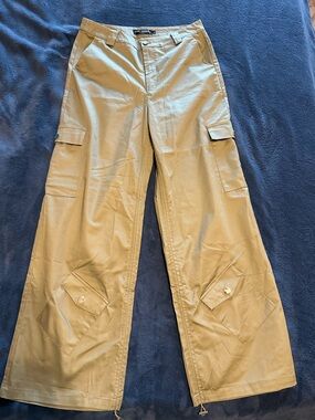 Finesse Wide Leg Cargo Pants in Khaki